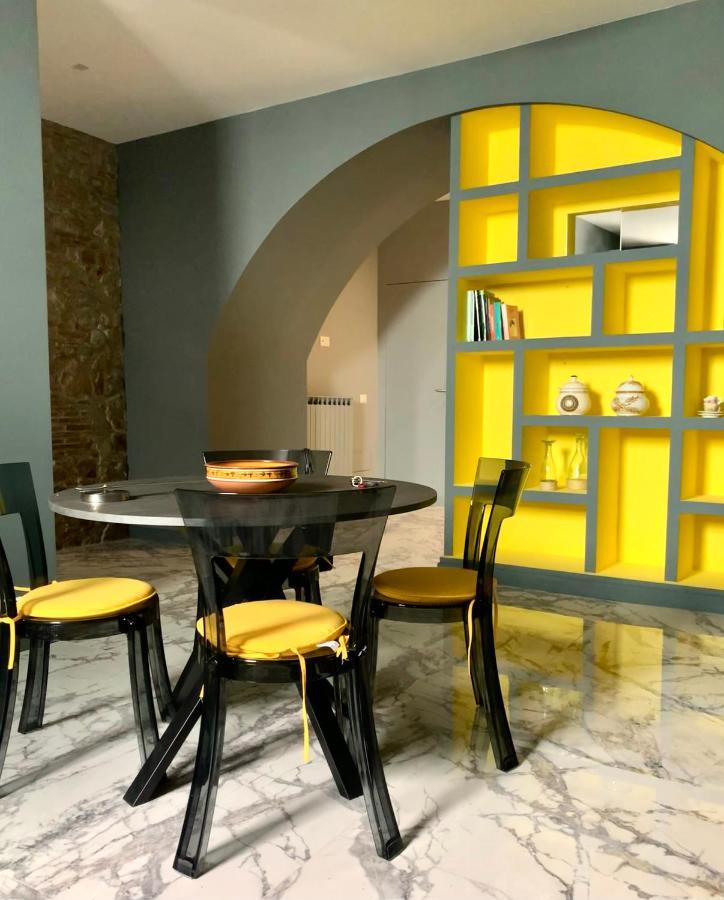 Modern City Center Apartment Benevento Exterior foto